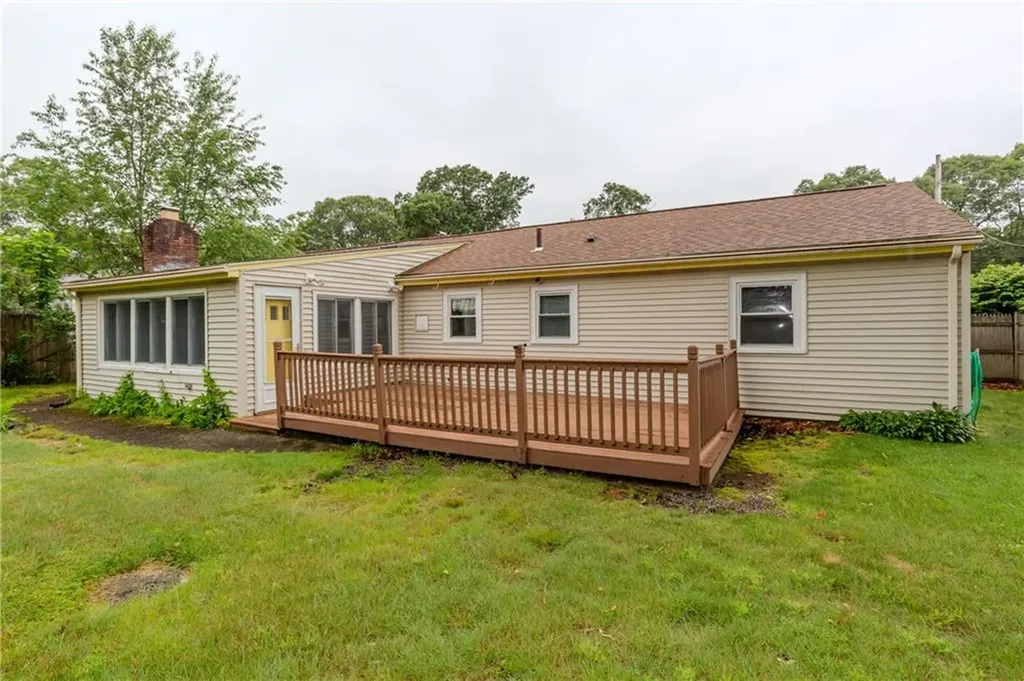 52 Capron Farm Drive Warwick RI 02886