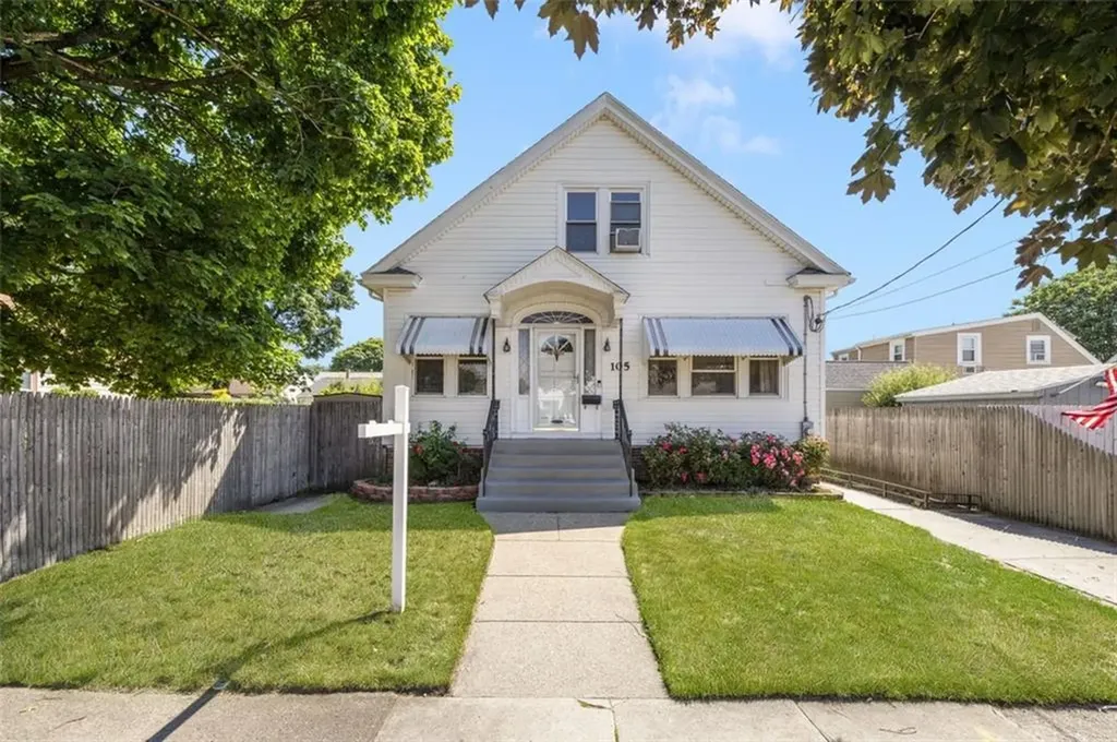 105 Overland Avenue Cranston RI 02910