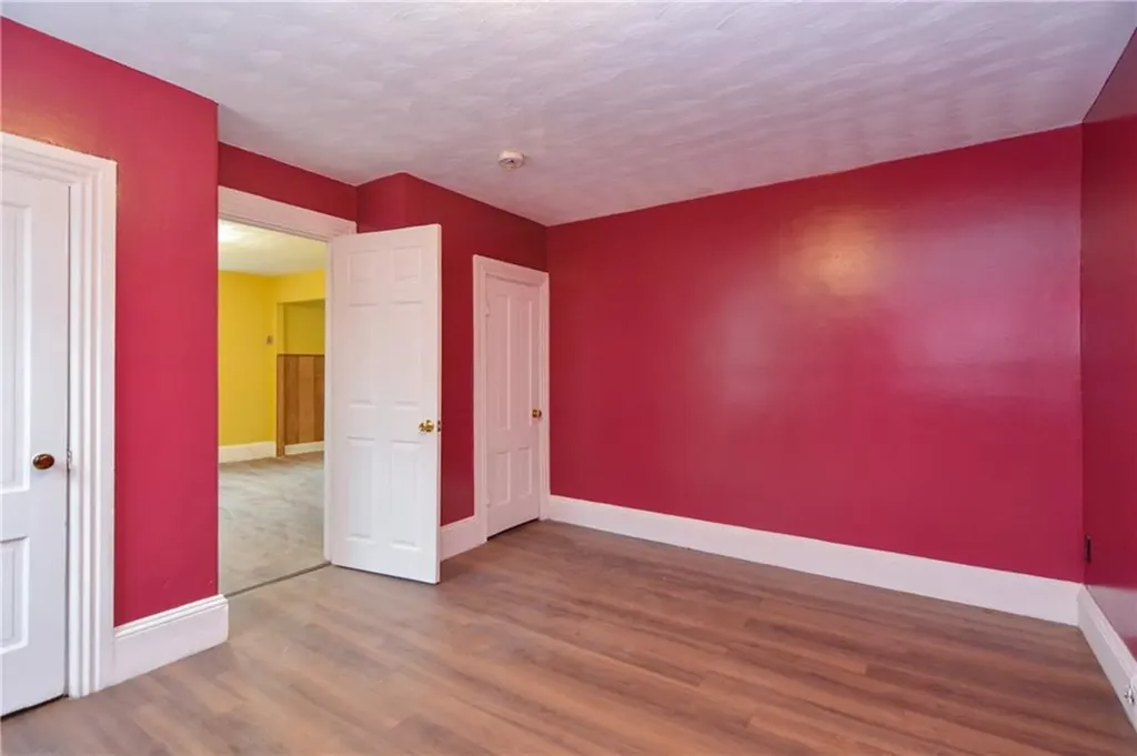 534 Lonsdale Avenue Central Falls RI 02863