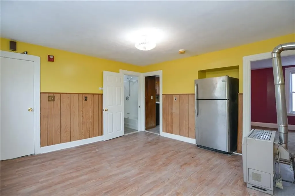 534 Lonsdale Avenue Central Falls RI 02863