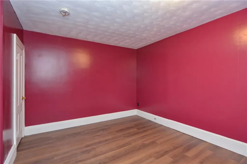 534 Lonsdale Avenue Central Falls RI 02863