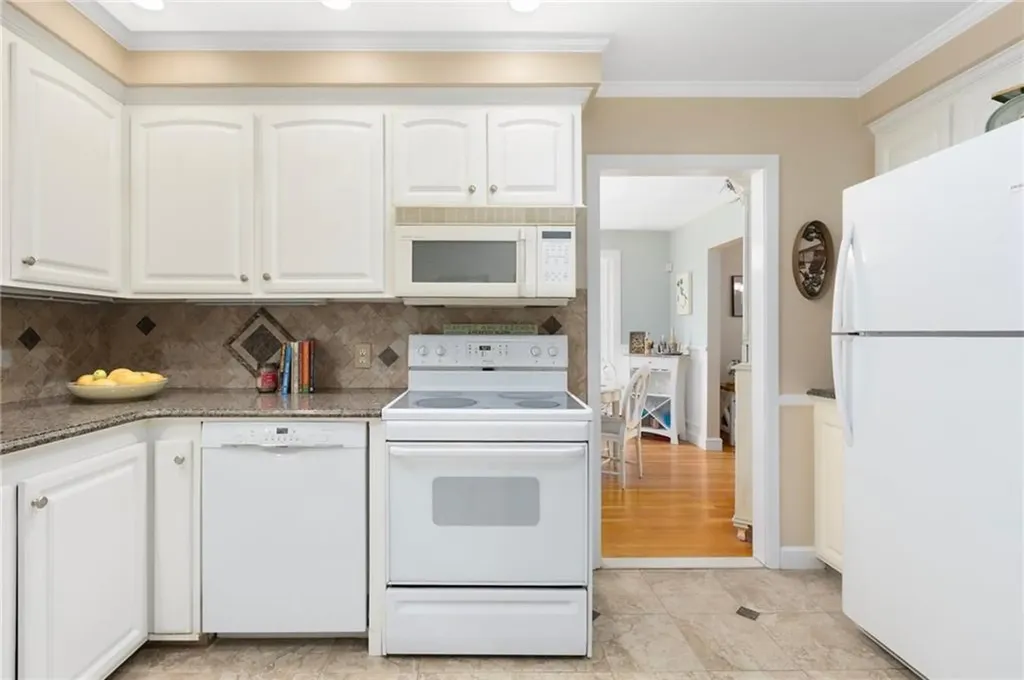 25 Rosewood Drive North Providence RI 02904