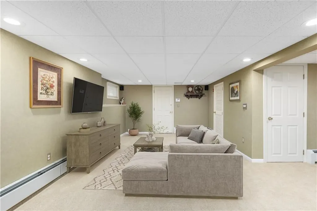 25 Rosewood Drive North Providence RI 02904