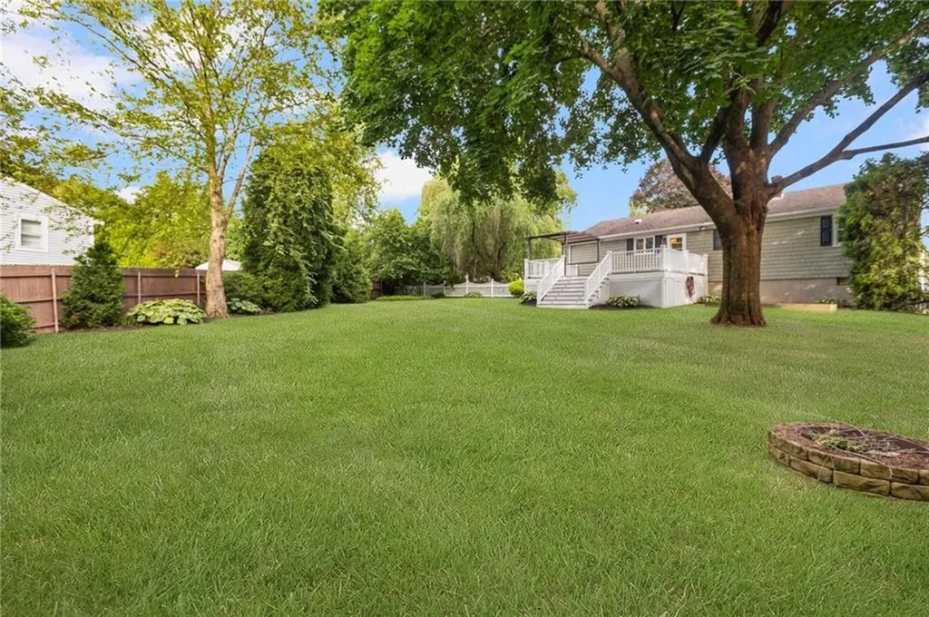 25 Rosewood Drive North Providence RI 02904