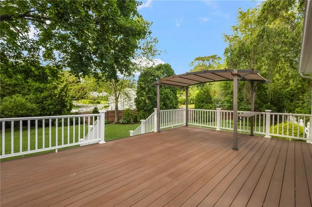 25 Rosewood Drive North Providence RI 02904