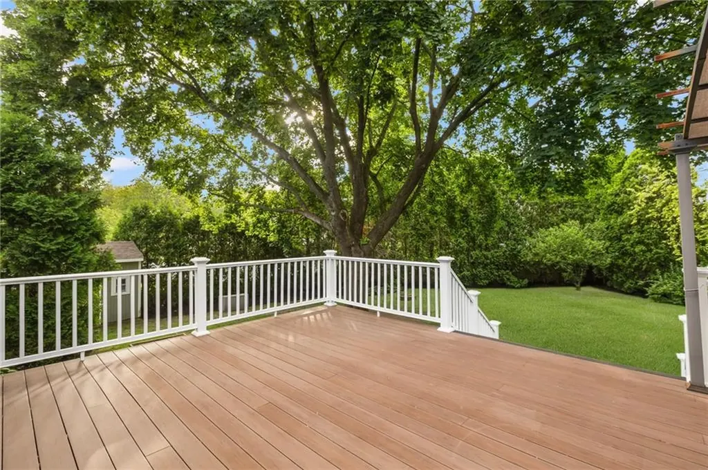 25 Rosewood Drive North Providence RI 02904