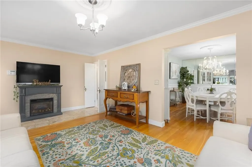 25 Rosewood Drive North Providence RI 02904