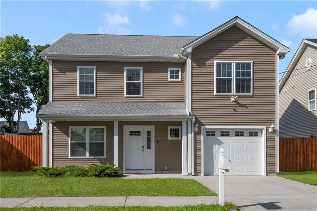 18 Cross Street East Providence RI 02914