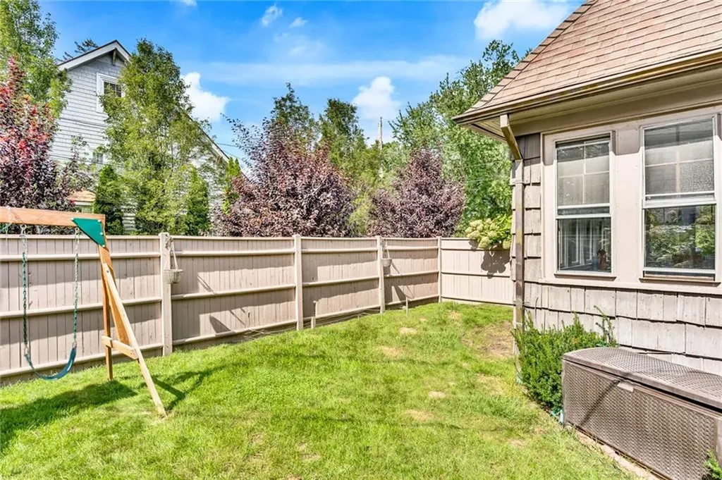 96 Bluff Avenue Cranston RI 02905