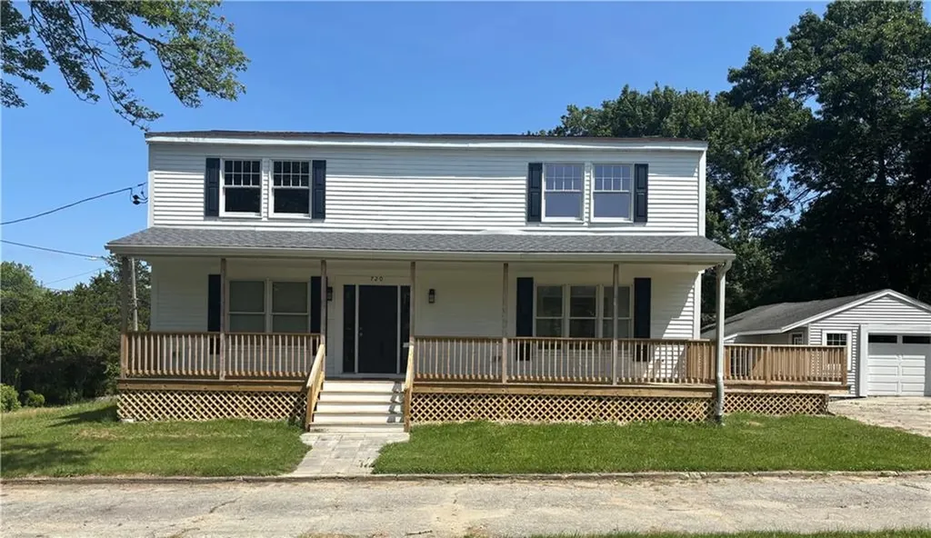 720 Bulgarmarsh Road Tiverton RI 02878