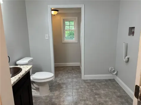 720 Bulgarmarsh Road Tiverton RI 02878