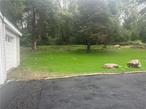 720 Bulgarmarsh Road Tiverton RI 02878