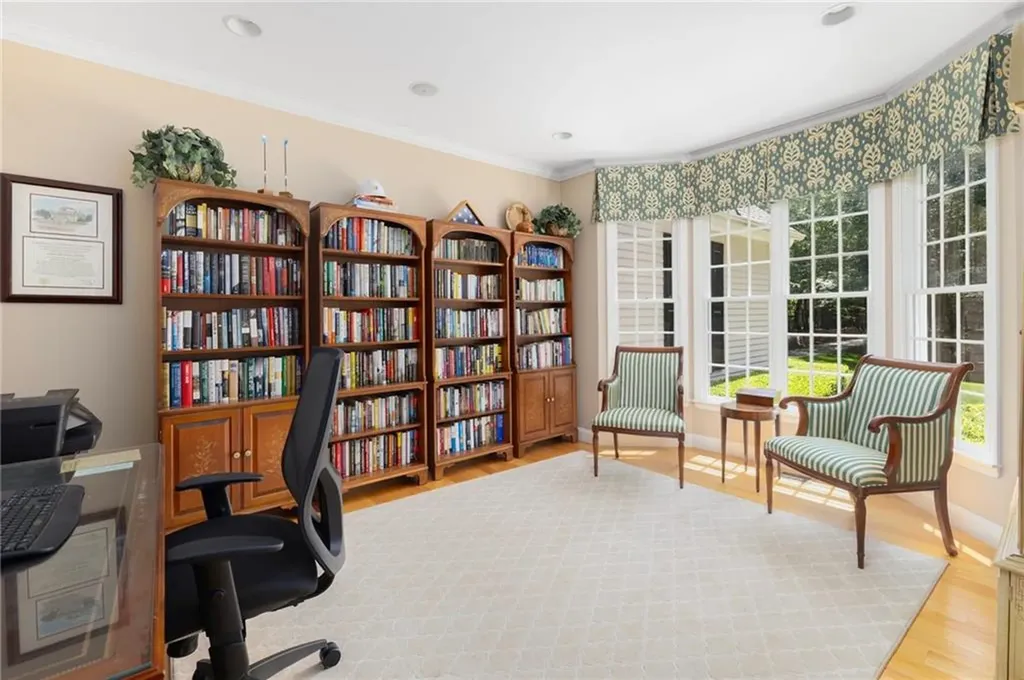 4 Brookfield Court East Greenwich RI 02818