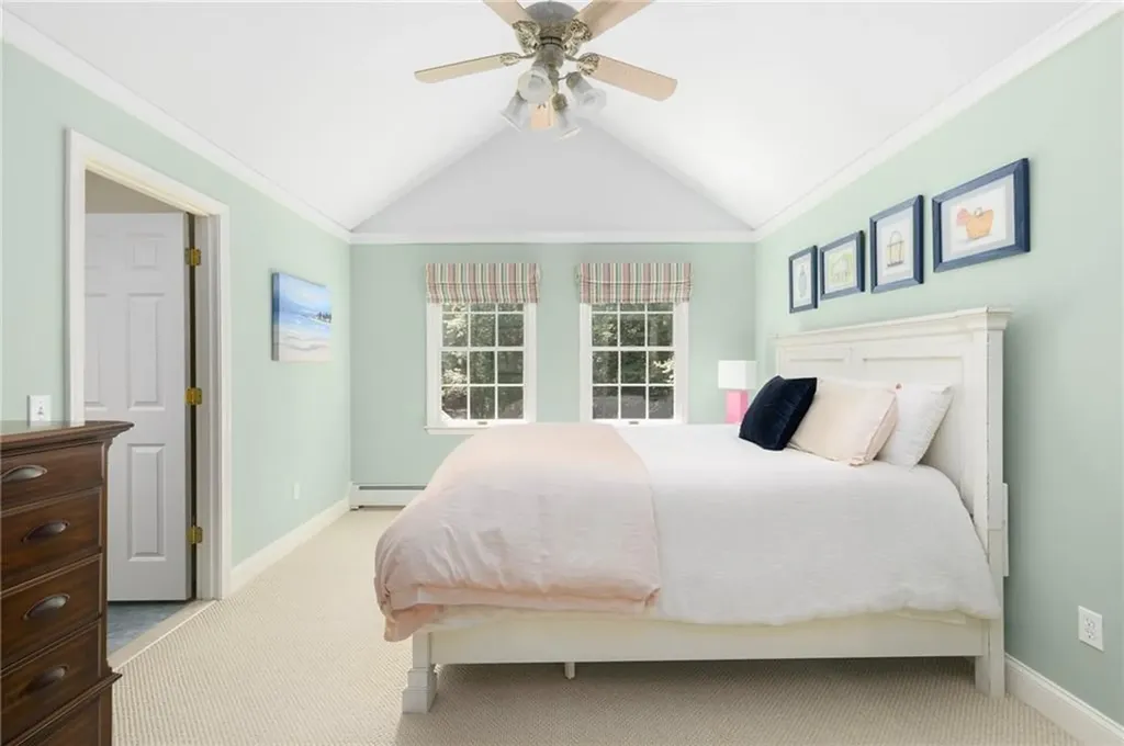 4 Brookfield Court East Greenwich RI 02818