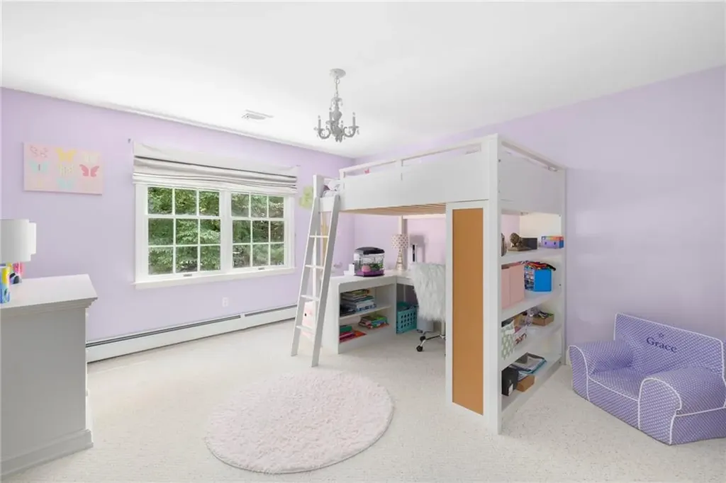 4 Brookfield Court East Greenwich RI 02818