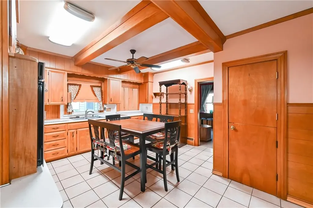 542 Prospect Street Woonsocket RI 02895