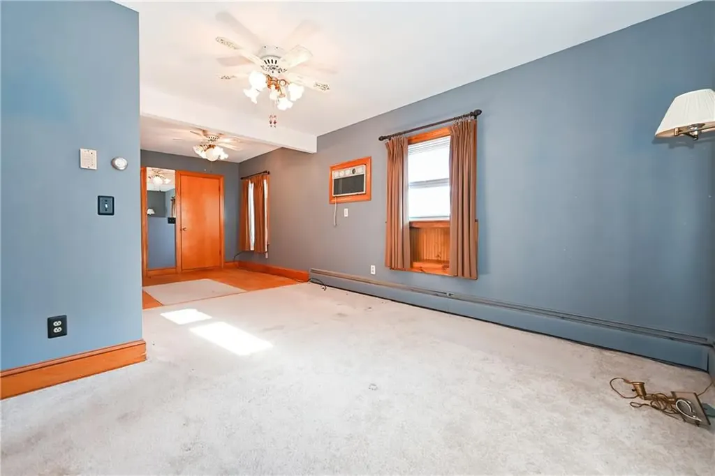 542 Prospect Street Woonsocket RI 02895