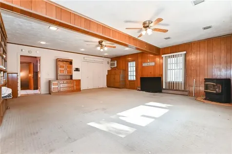 542 Prospect Street Woonsocket RI 02895