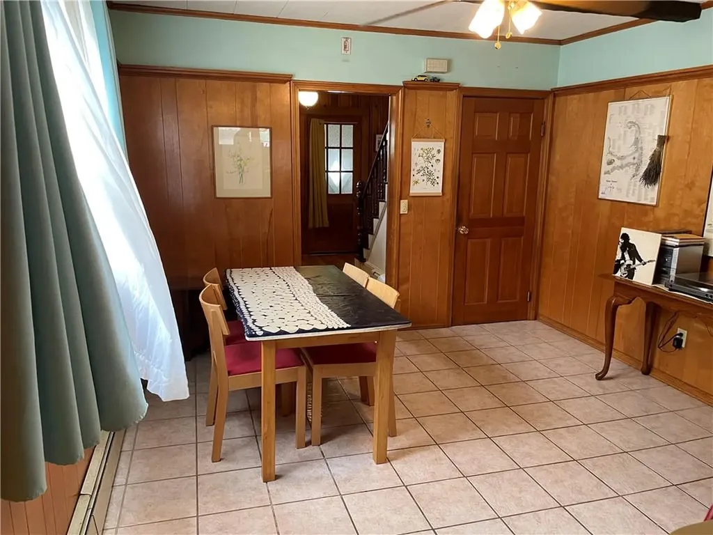 37 Kermit Street Woonsocket RI 02895