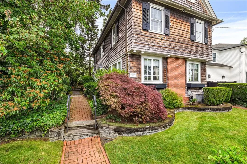 276 Blackstone Boulevard Providence RI 02906