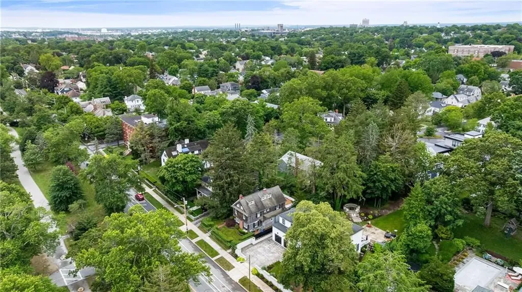 276 Blackstone Boulevard Providence RI 02906
