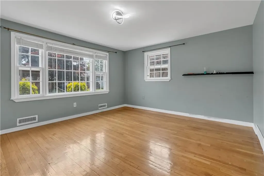 35 Pleasant View Drive North Providence RI 02904