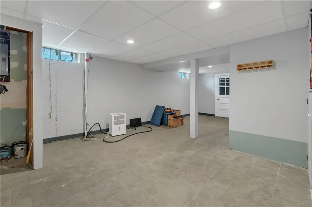 35 Pleasant View Drive North Providence RI 02904