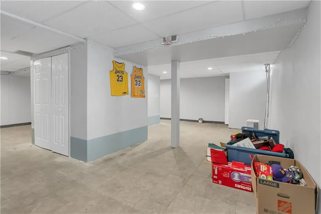 35 Pleasant View Drive North Providence RI 02904