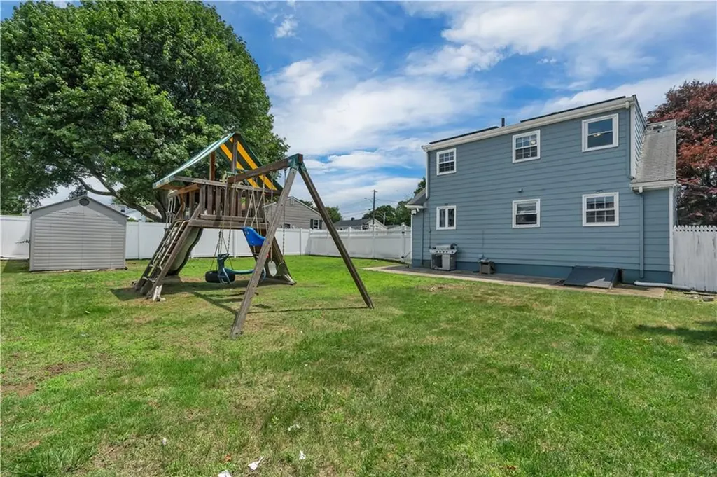 35 Pleasant View Drive North Providence RI 02904