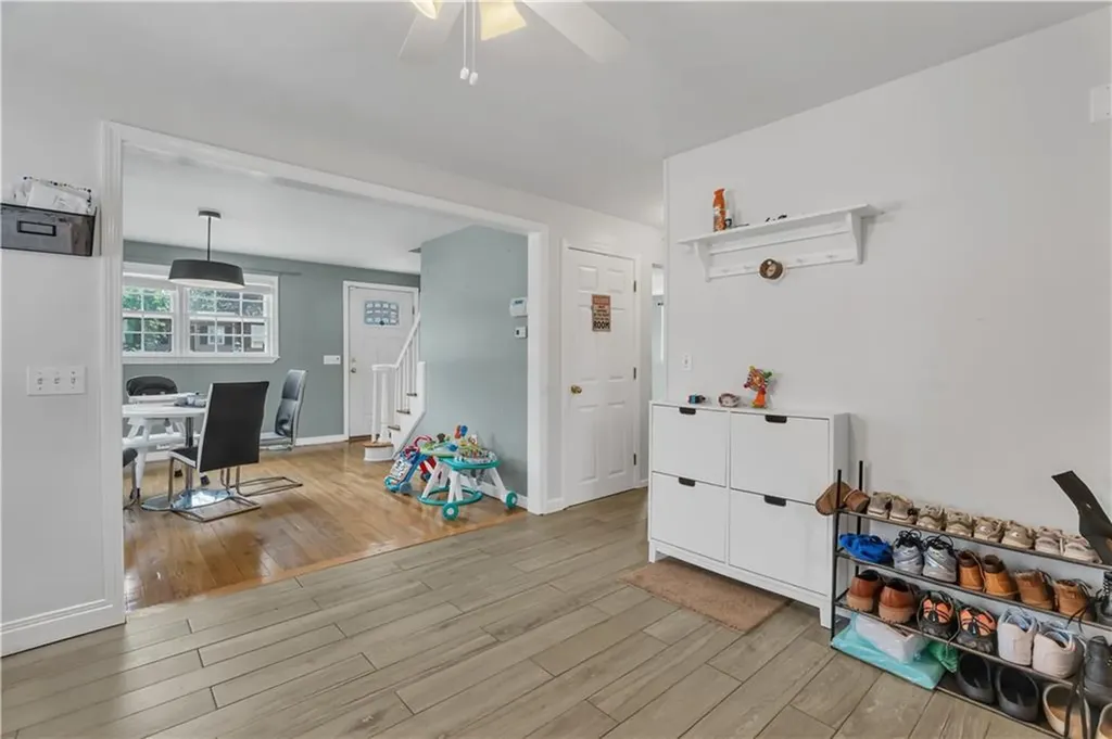 35 Pleasant View Drive North Providence RI 02904