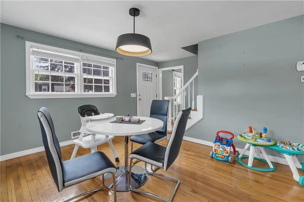 35 Pleasant View Drive North Providence RI 02904