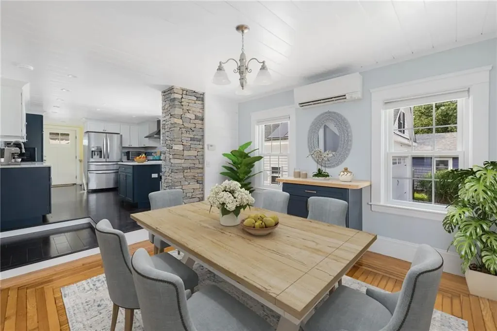 48 Progress Street Warwick RI 02889