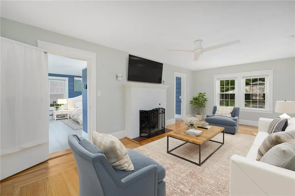 48 Progress Street Warwick RI 02889