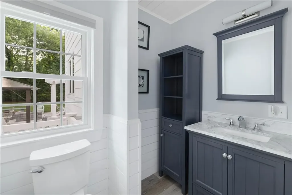 48 Progress Street Warwick RI 02889