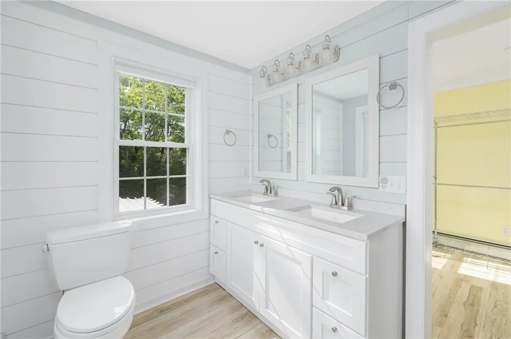 48 Progress Street Warwick RI 02889