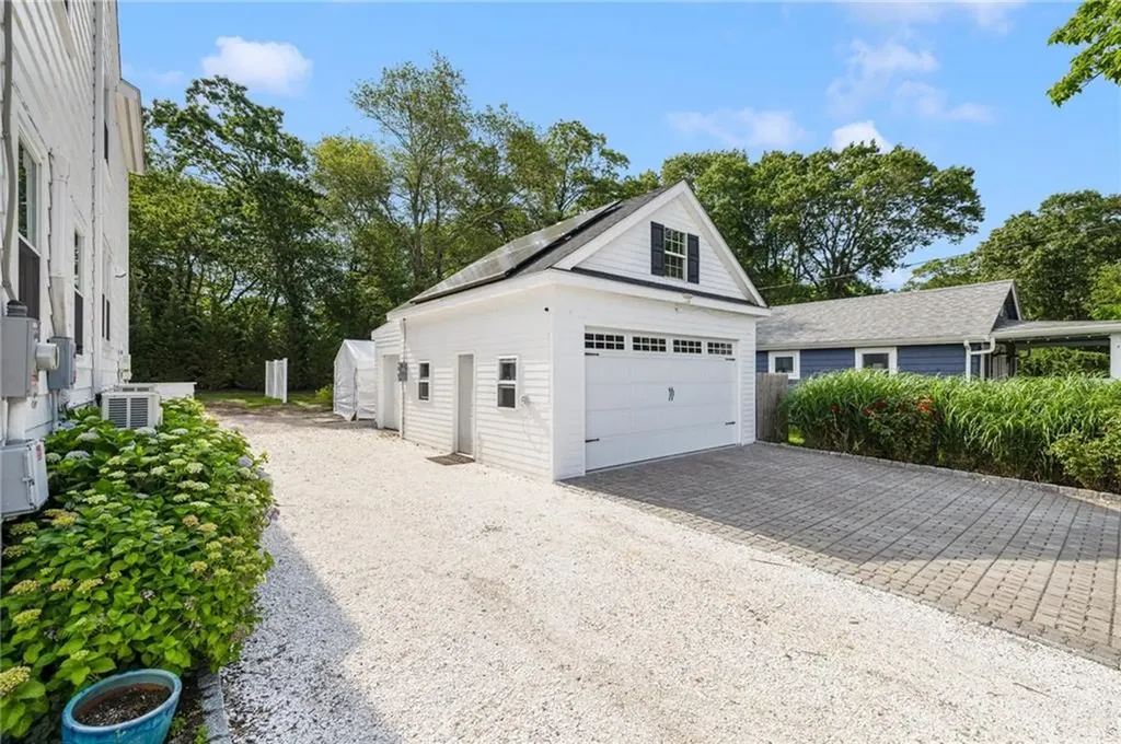 48 Progress Street Warwick RI 02889