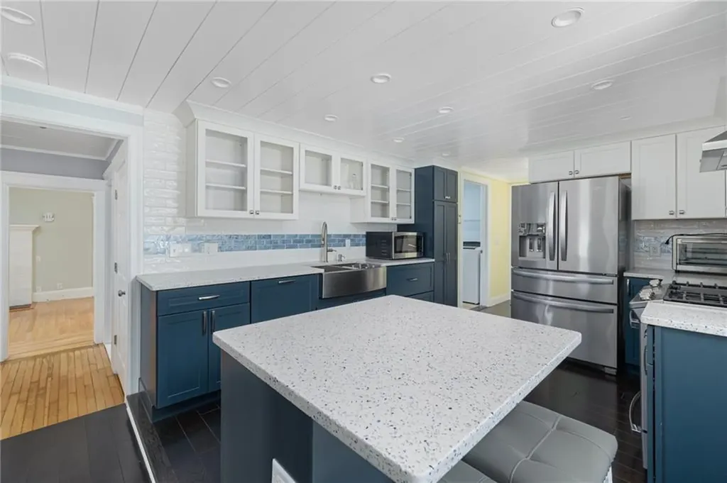 48 Progress Street Warwick RI 02889