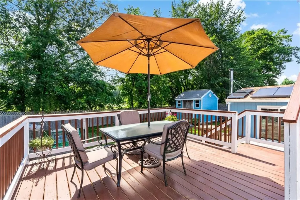 267 Norwood Avenue Warwick RI 02888