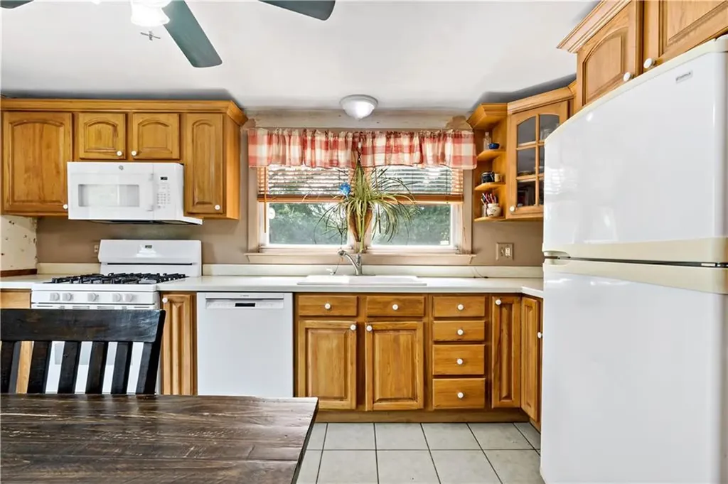 267 Norwood Avenue Warwick RI 02888