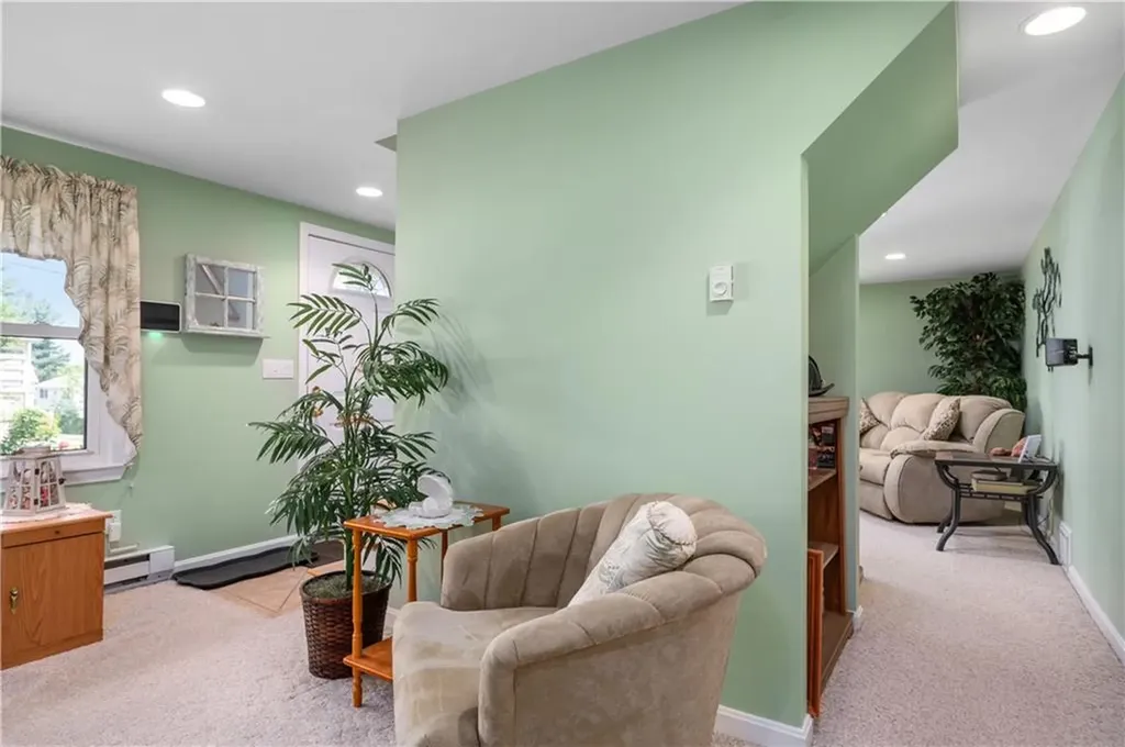 140 Rhodes Avenue Woonsocket RI 02895