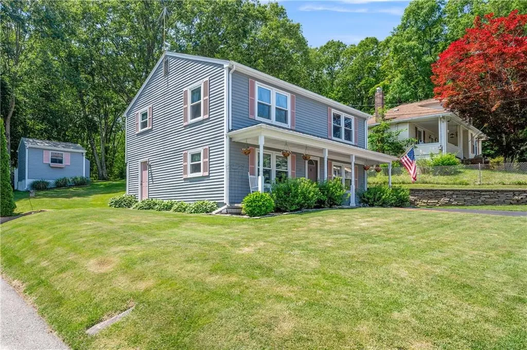 140 Rhodes Avenue Woonsocket RI 02895