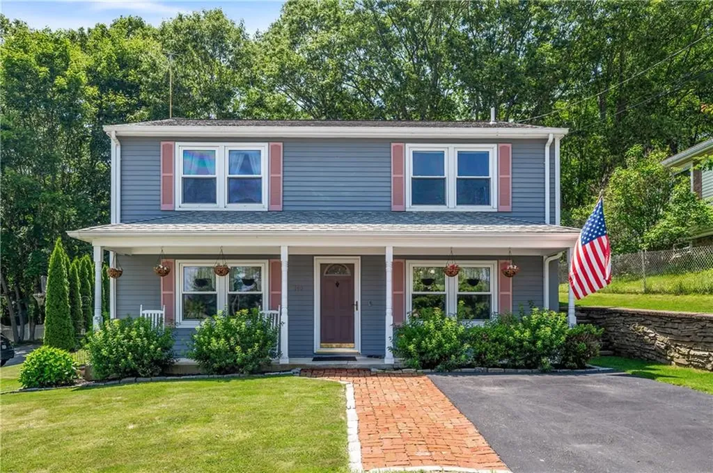 140 Rhodes Avenue Woonsocket RI 02895
