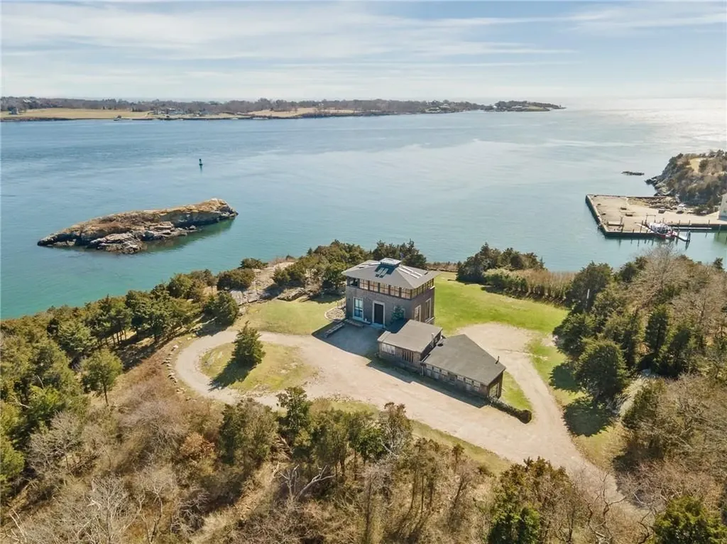 2 Fort Wetherill Road Jamestown RI 02835