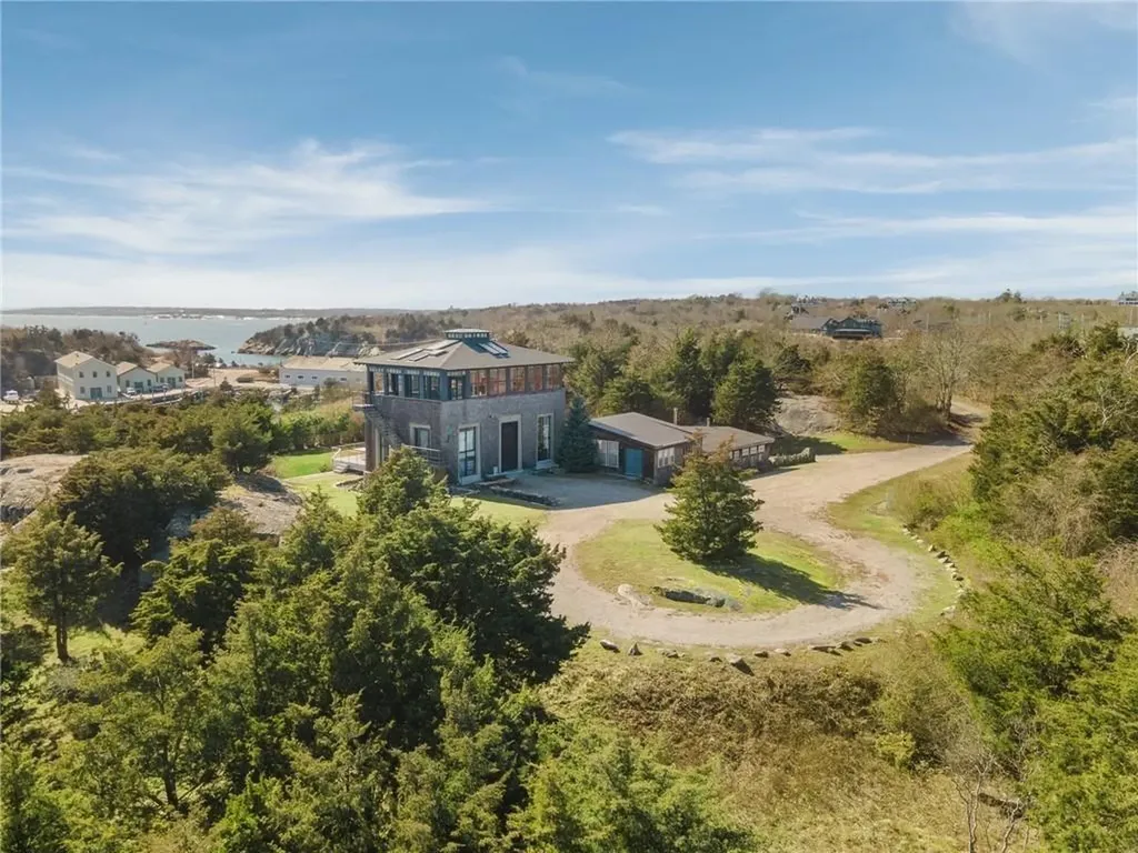 2 Fort Wetherill Road Jamestown RI 02835
