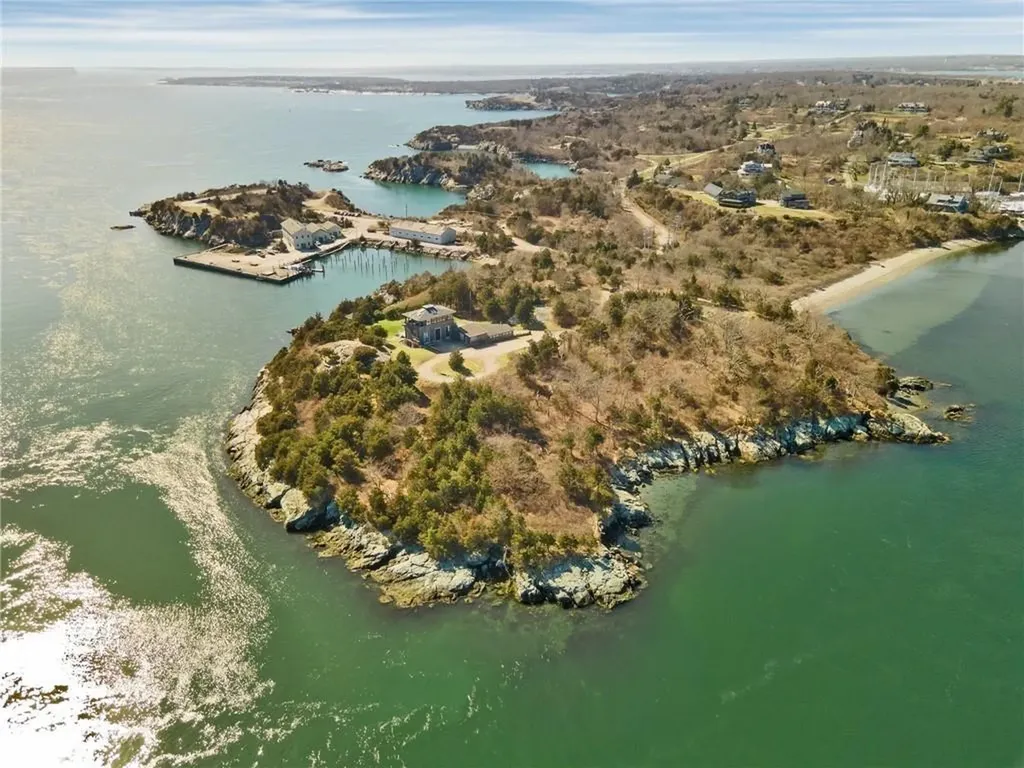 2 Fort Wetherill Road Jamestown RI 02835