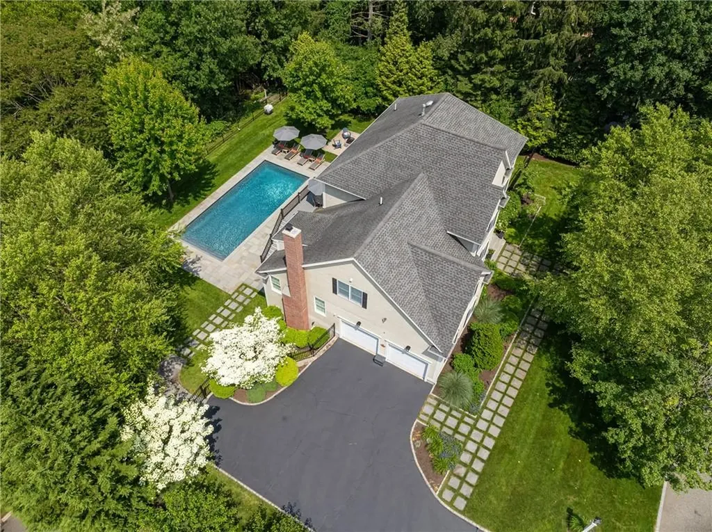 1 Northwest Passage Barrington RI 02806