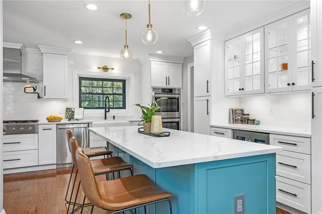 103 Jastram Street Providence RI 02908