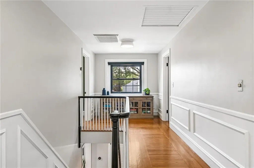 103 Jastram Street Providence RI 02908