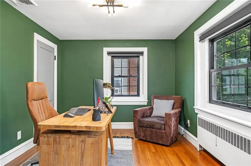 103 Jastram Street Providence RI 02908