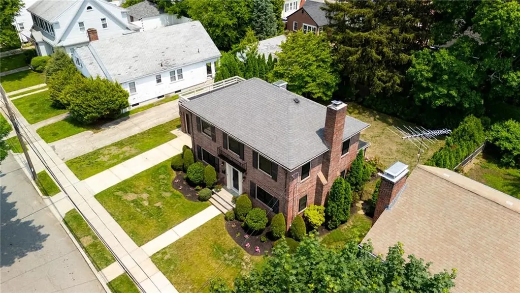 103 Jastram Street Providence RI 02908